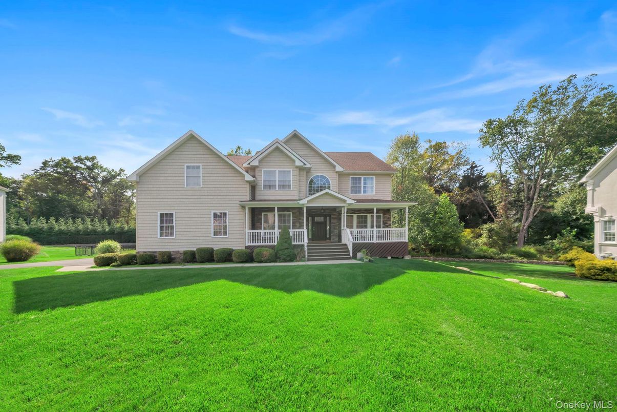 Backyard, Exterior, Facade, Farmhouse