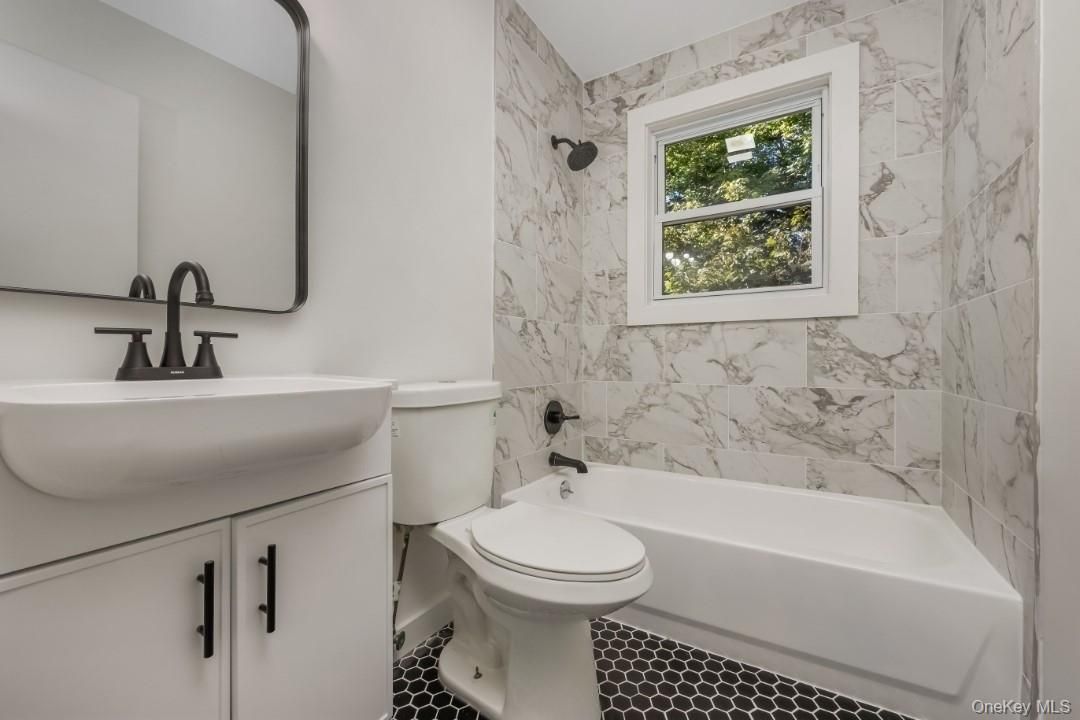 Bathroom, Interior, Marble Walls