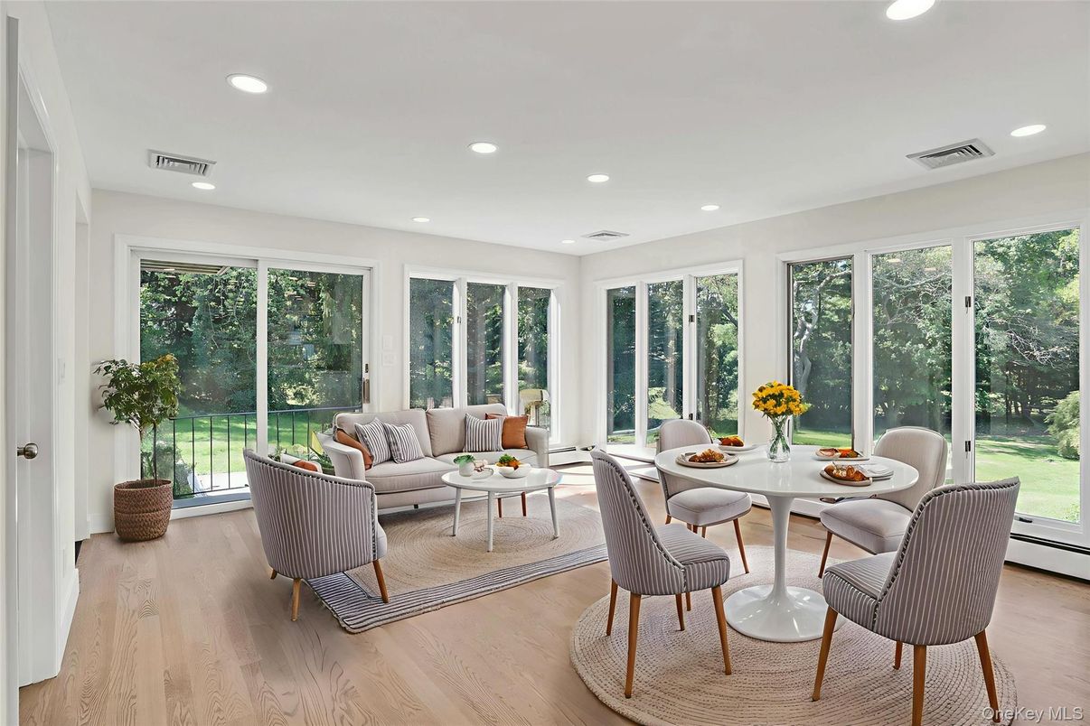 Dining room, Interior, Living room, Recessed Lighting, Sun Room, Wood Texture Flooring