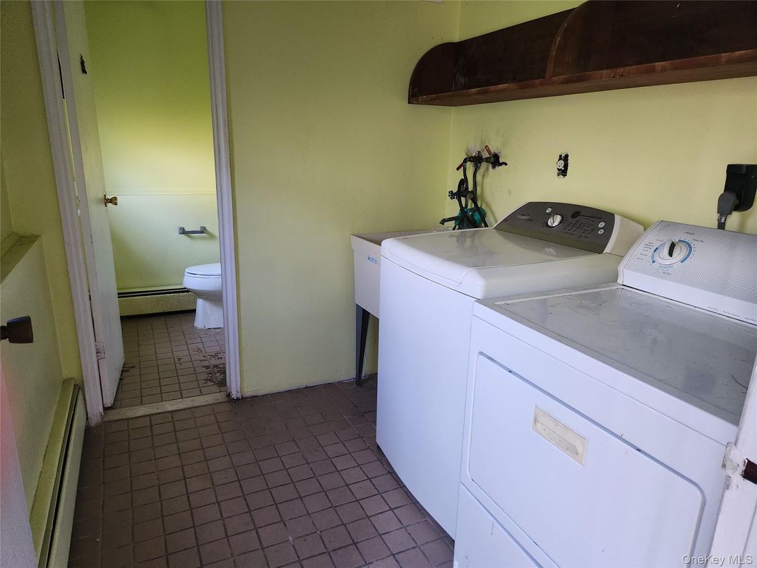 Interior, Washer