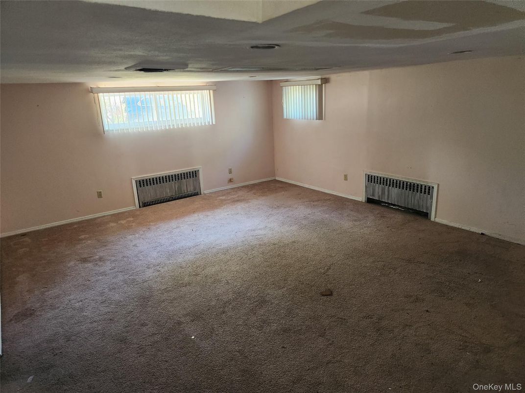 Empty room, Fireplace, Interior