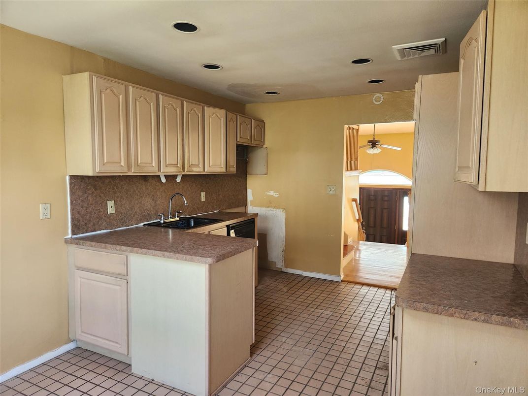 Interior, Kitchen, Pendant Lights, Recessed Lighting