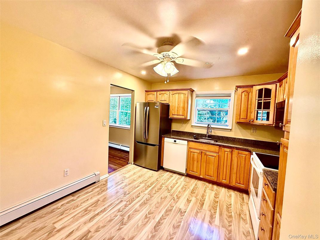 Interior, Kitchen, Recessed Lighting, Wood Texture Flooring