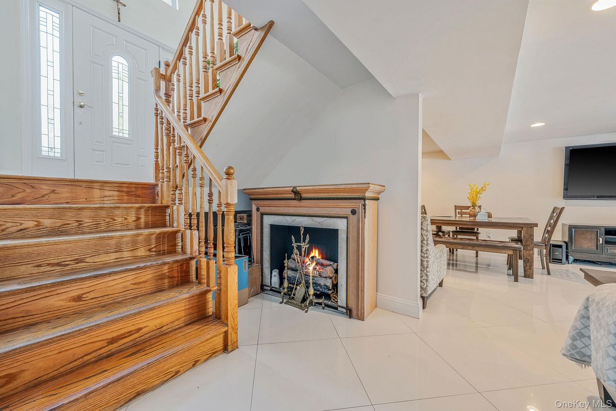 Dining room, Fireplace, Interior, Recessed Lighting