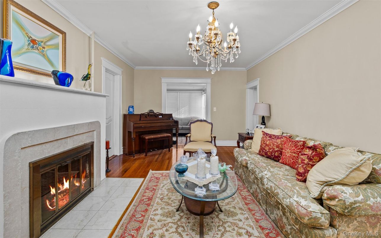 Chandelier, Fireplace, Interior, Living room, Piano, Wood Texture Flooring