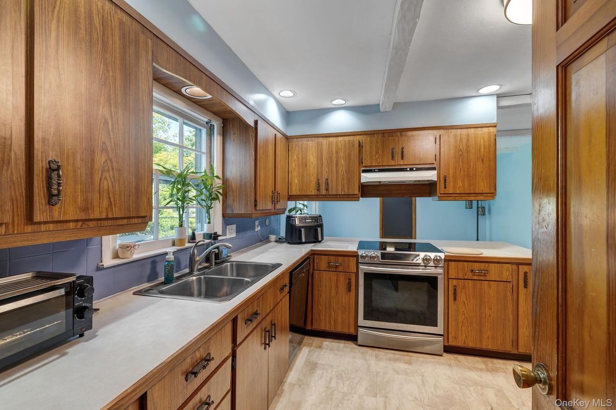 Interior, Kitchen, Recessed Lighting, Stainless Steel Appliances