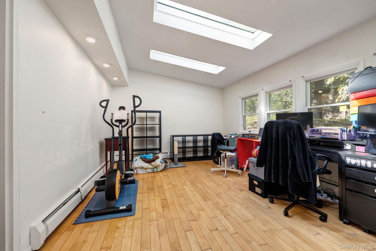 Fitness Equipment, Home Office, Interior, Recessed Lighting, Wood Texture Flooring
