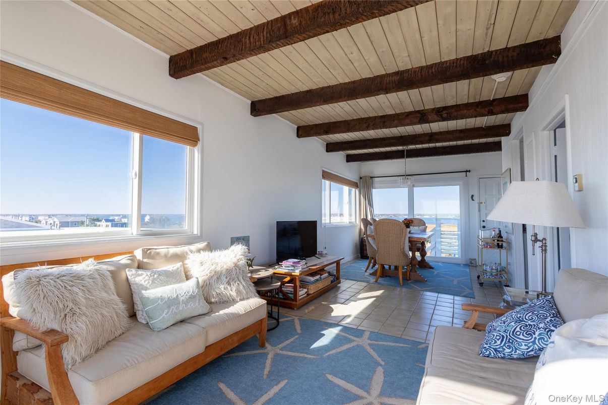 Dining room, Interior, Living room, Water, Wooden Beams