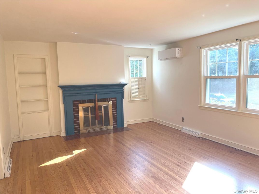 Empty room, Fireplace, Interior, Wood Texture Flooring