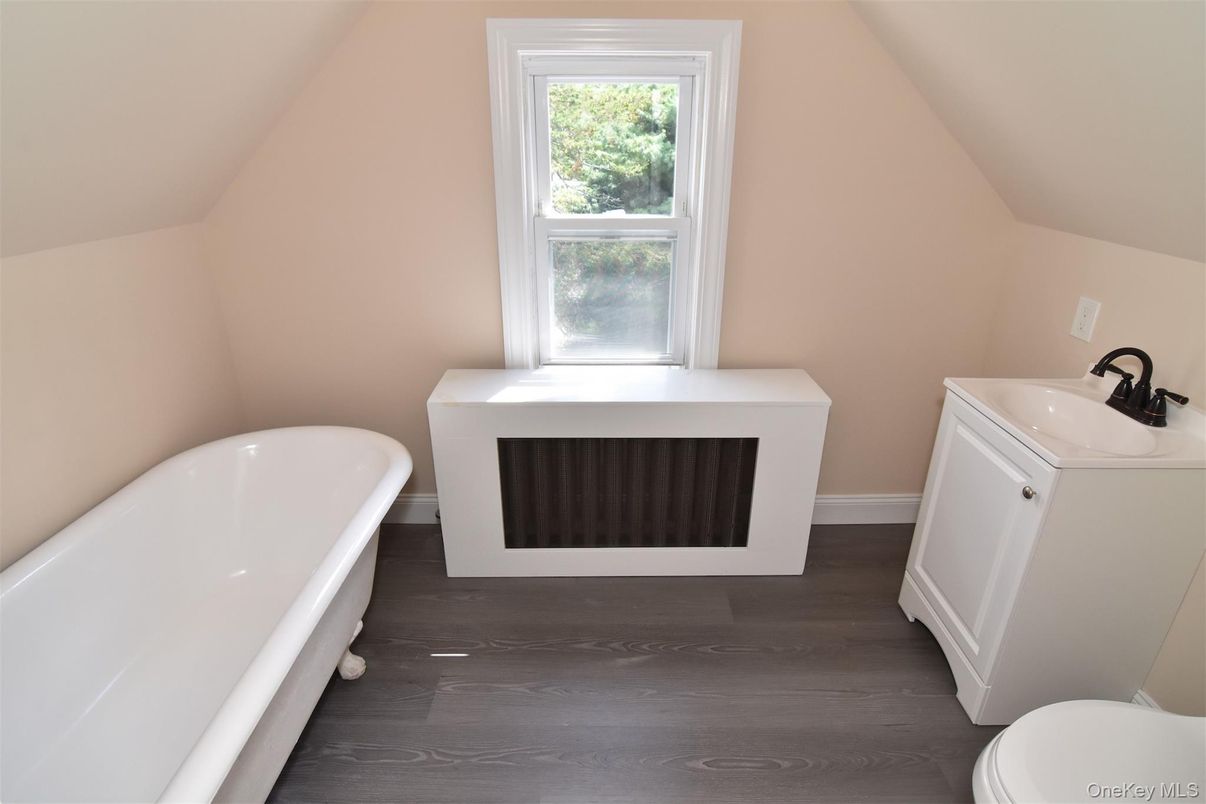 Bathroom, Free Standing Baths, Interior, Wood Texture Flooring