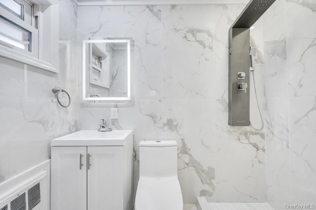 Bathroom, Interior, Marble Walls