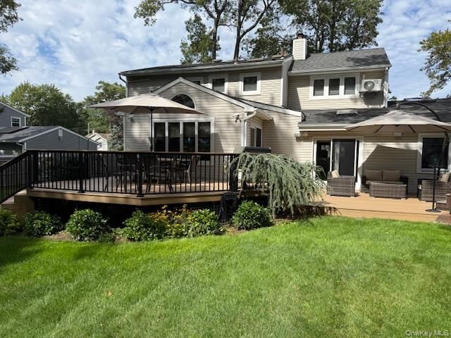 Backyard, Exterior, Facade, American Foursquare