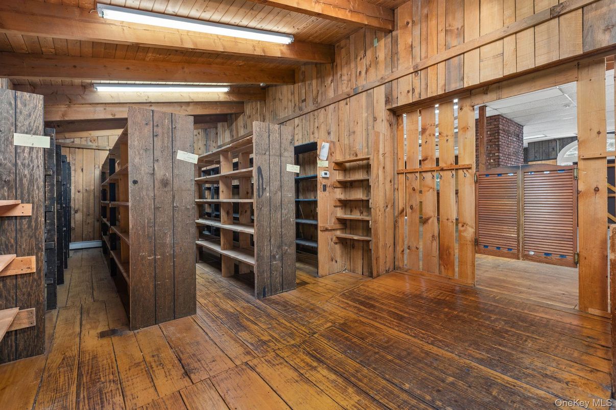 Empty room, Interior, Wooden Beams, Wooden Ceilings, Wood Texture Flooring, Wooden Walls