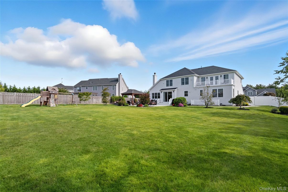 Backyard, Exterior, Playground