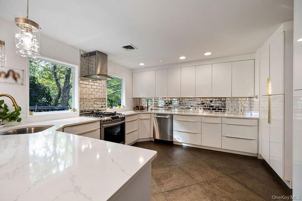 Interior, Kitchen, Pendant Lights, Recessed Lighting