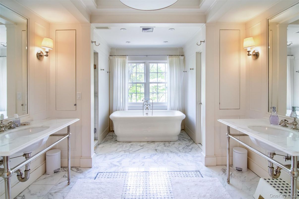 Bathroom, Dual Sink Vanities, Free Standing Baths, Interior, Marble, Recessed Lighting