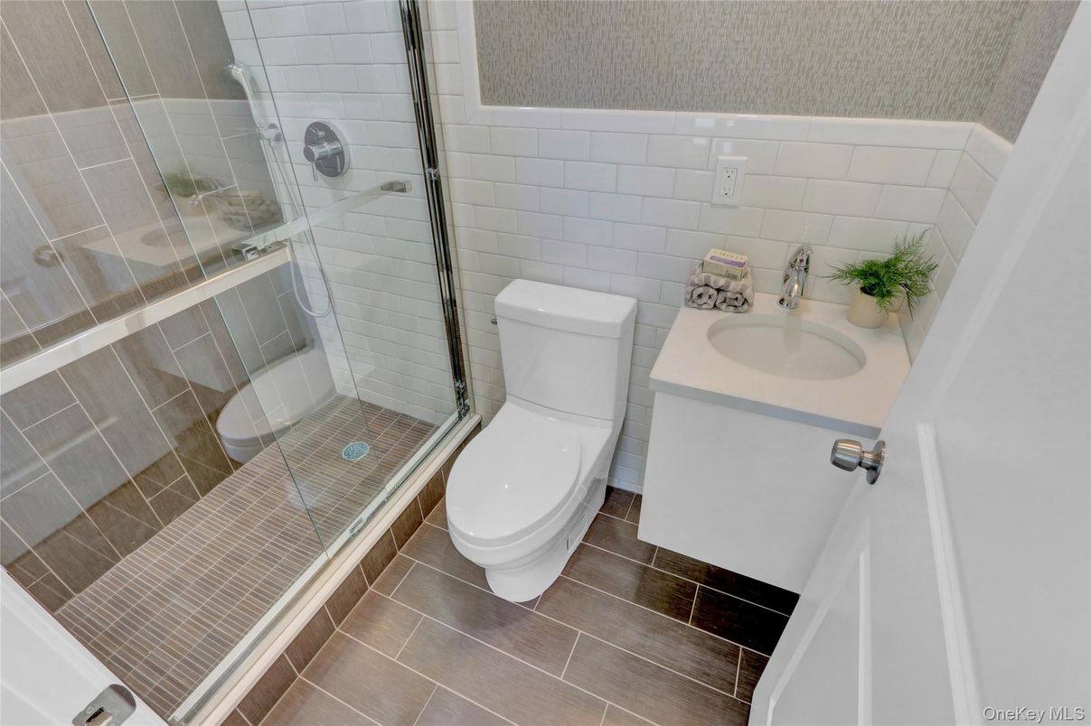 Bathroom, Glass Shower, Interior