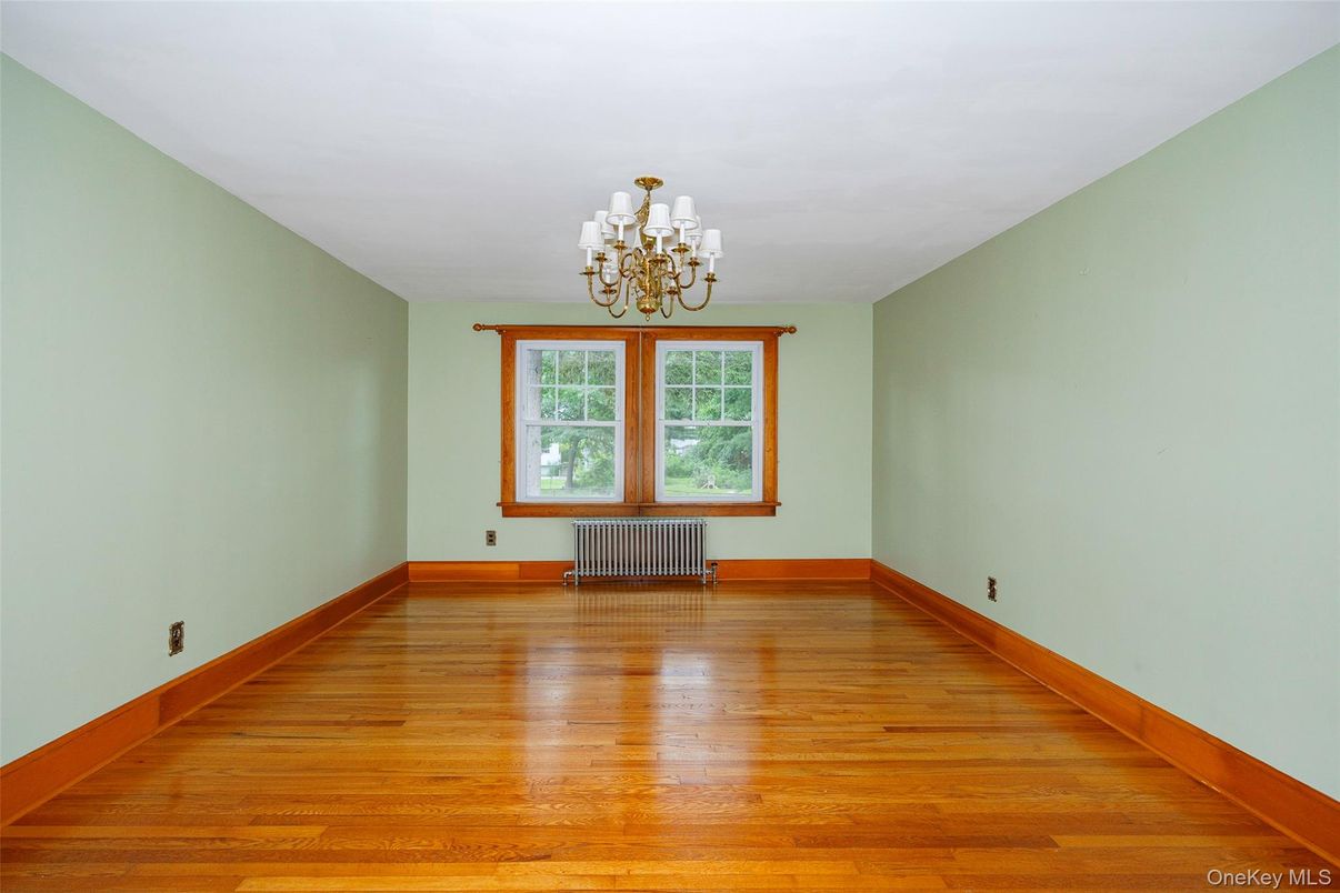 Chandelier, Empty room, Interior, Wood Texture Flooring