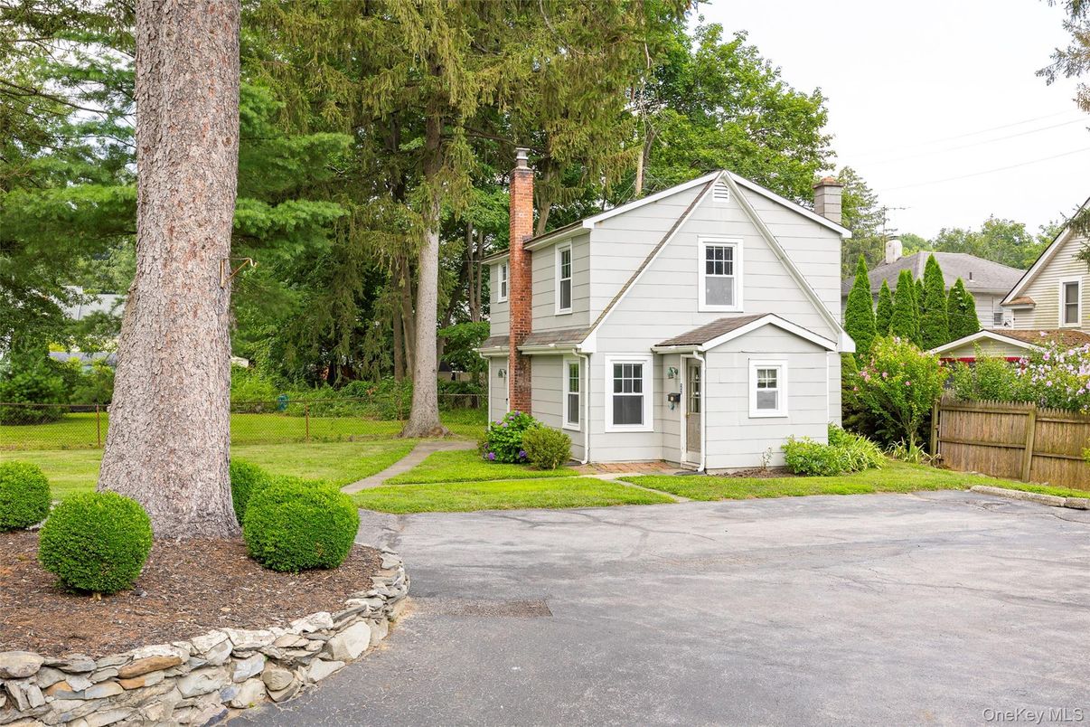 Backyard, Exterior, Facade, Tudor Revival