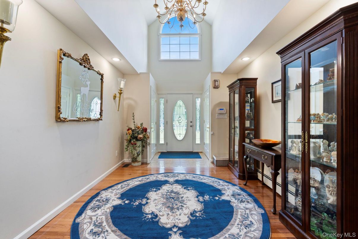 Chandelier, Interior, Recessed Lighting, Wood Texture Flooring