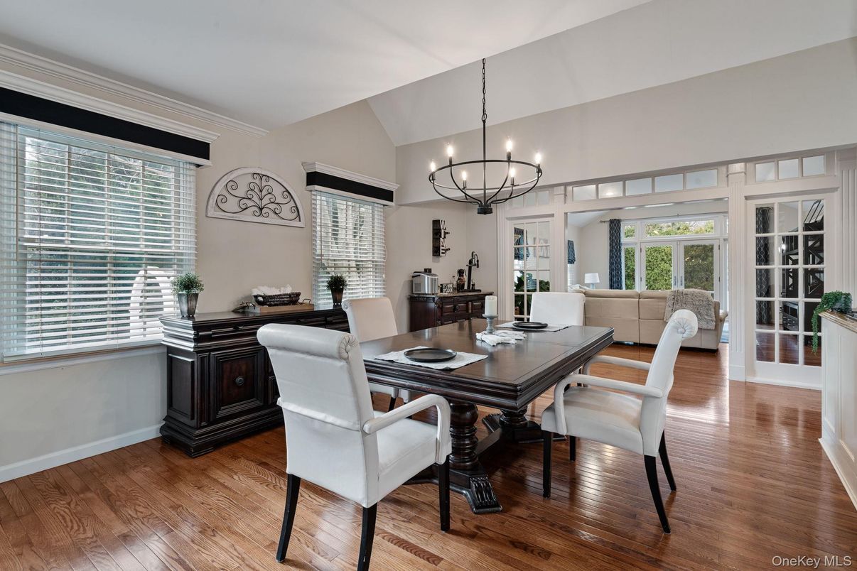 Chandelier, Dining room, Interior, Living room, Wood Texture Flooring