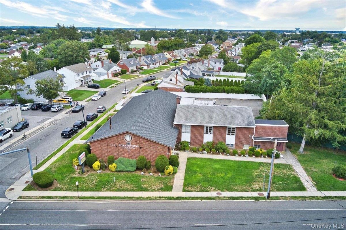 Exterior, Drone