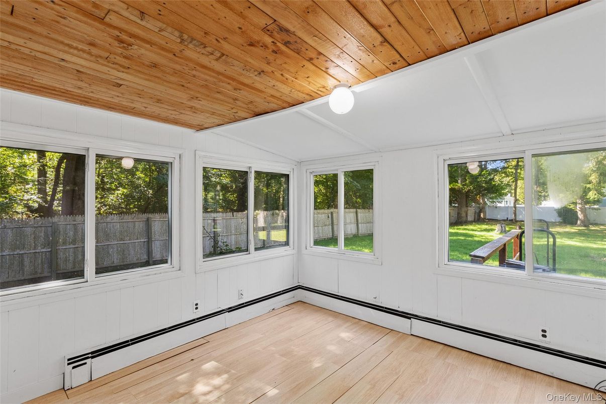 Interior, Sun Room, Wooden Ceilings, Wood Texture Flooring