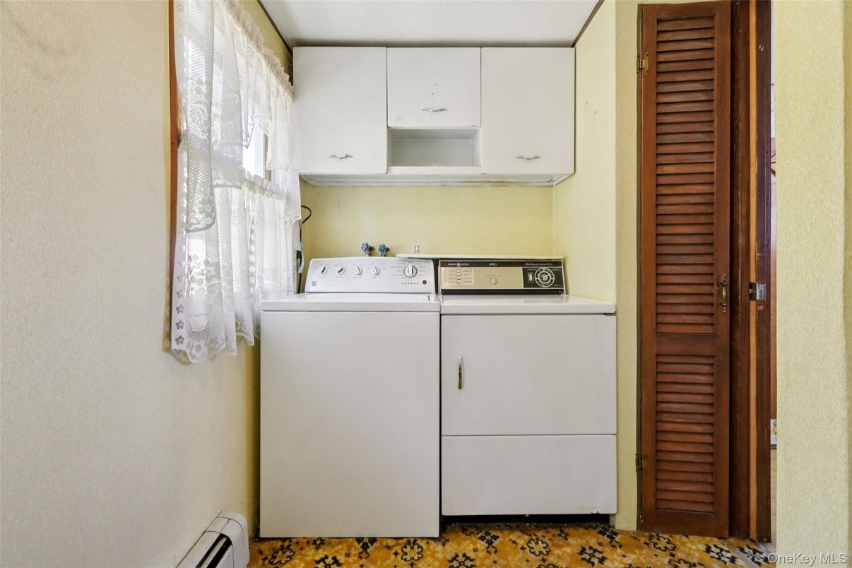 Interior, Utility Closets, Washer