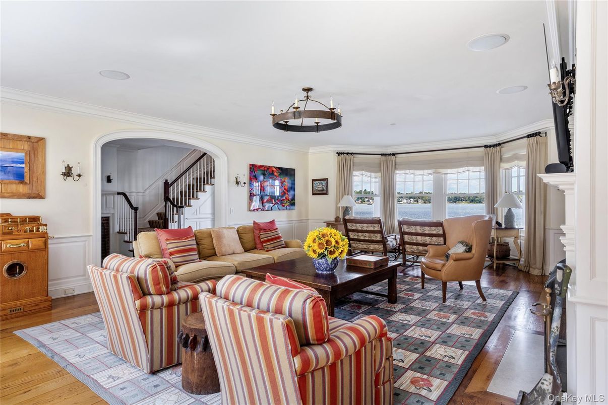 Chandelier, Fireplace, Interior, Living room, Water, Wood Texture Flooring