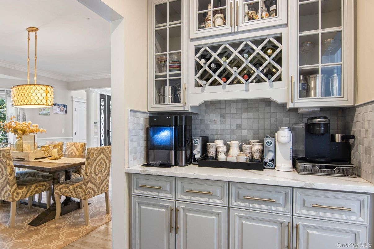 Dining room, Interior, Kitchen, Pendant Lights