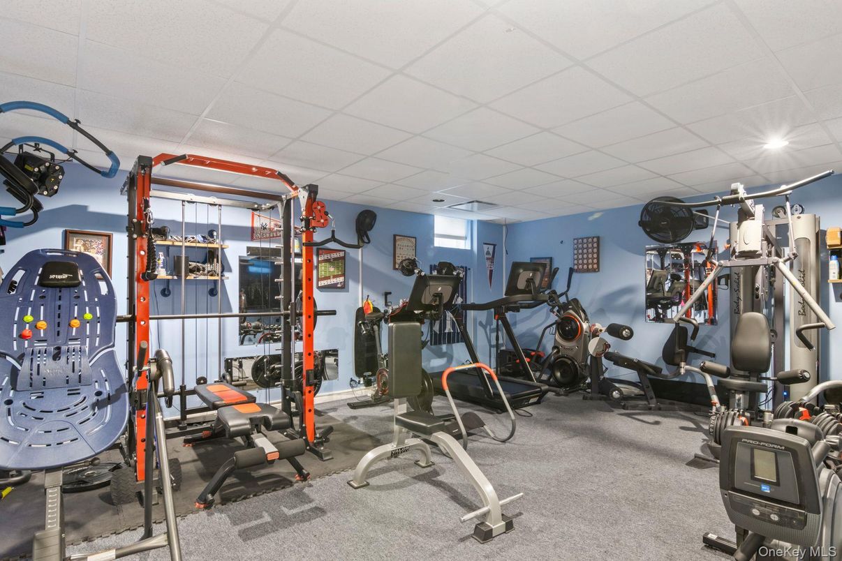 Fitness Equipment, Interior, Recessed Lighting
