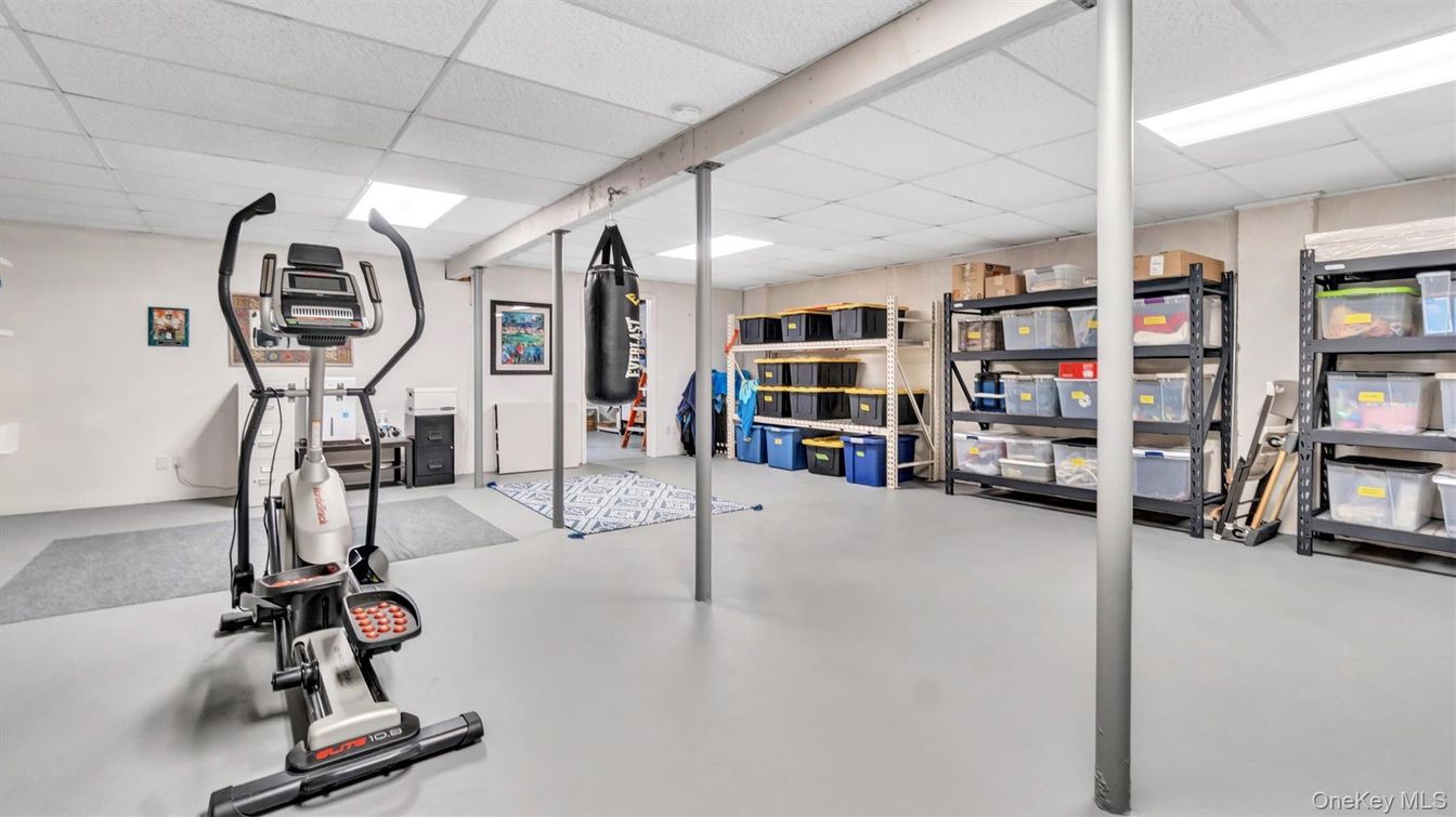 Fitness Equipment, Interior, Recessed Lighting