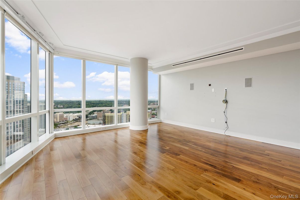 Empty room, Interior, Water, Wood Texture Flooring
