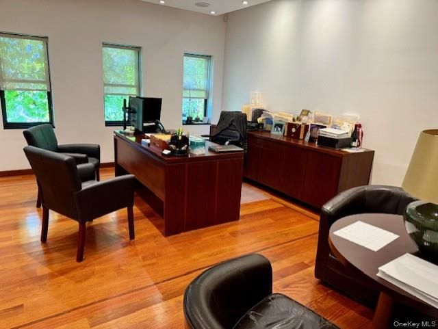 Home Office, Interior, Living room, Recessed Lighting, Wood Texture Flooring