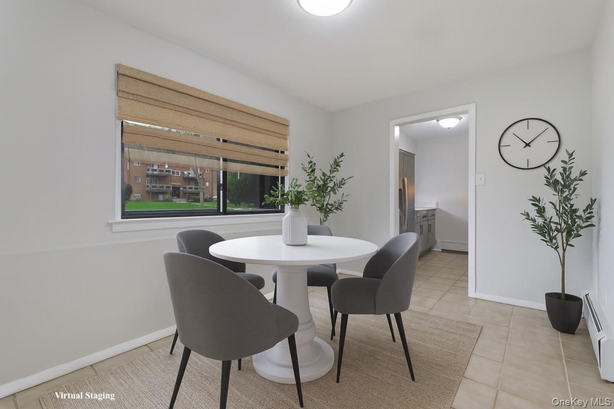 Dining room, Interior