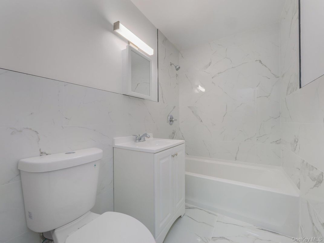 Bathroom, Interior, Marble, Marble Walls