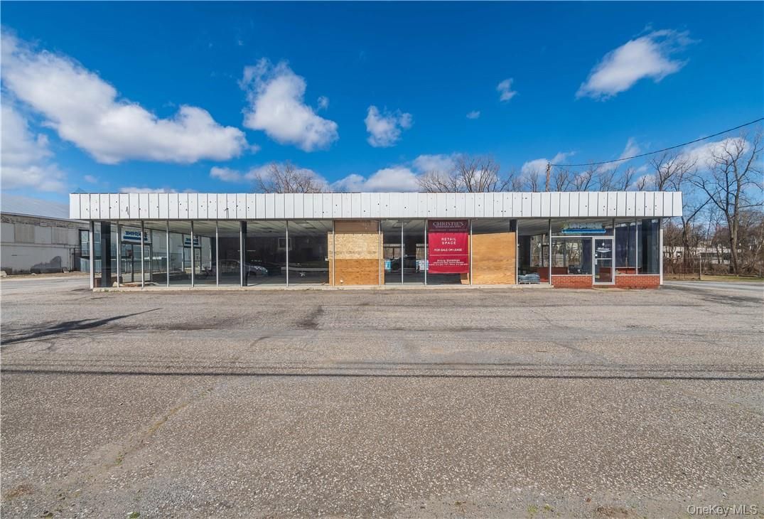 Backyard, Exterior, Facade, None