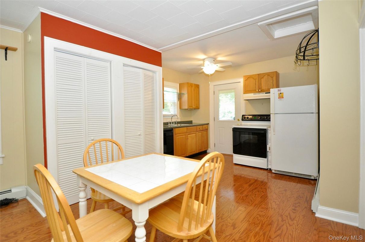 Dining room, Interior, Kitchen, Wood Texture Flooring