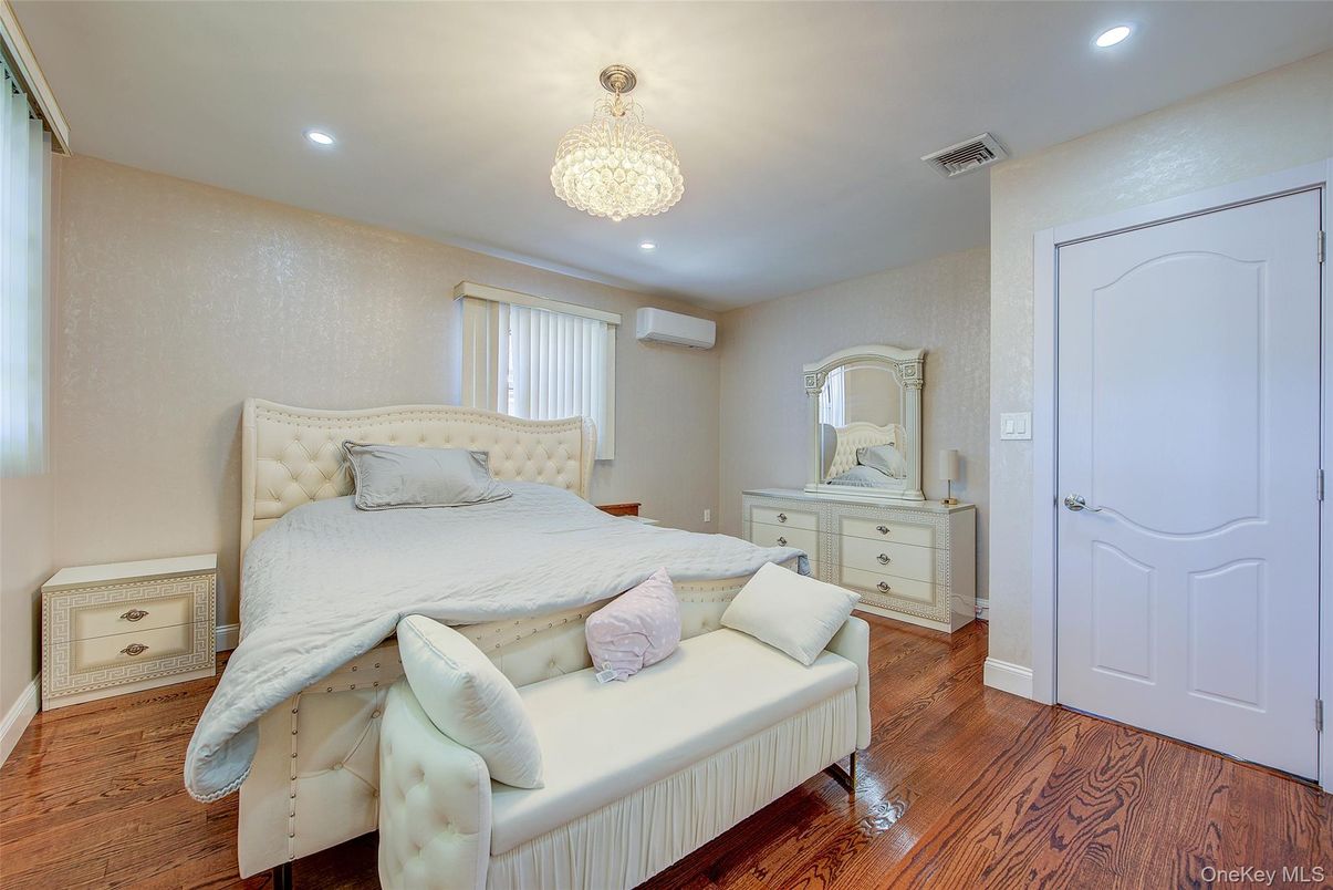 Bedroom, Chandelier, Interior, Recessed Lighting, Wood Texture Flooring