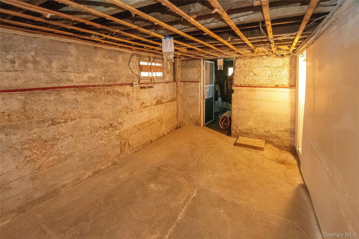 Interior, Wooden Beams