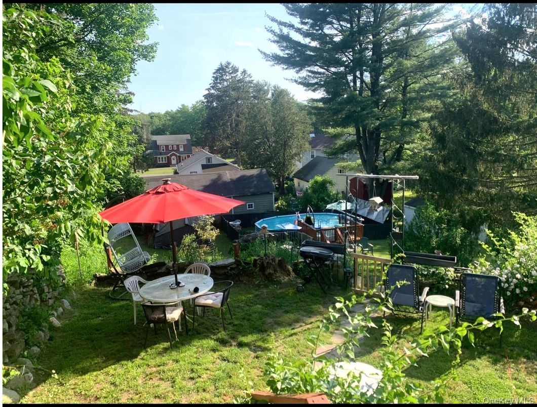 Backyard, Exterior, Pool