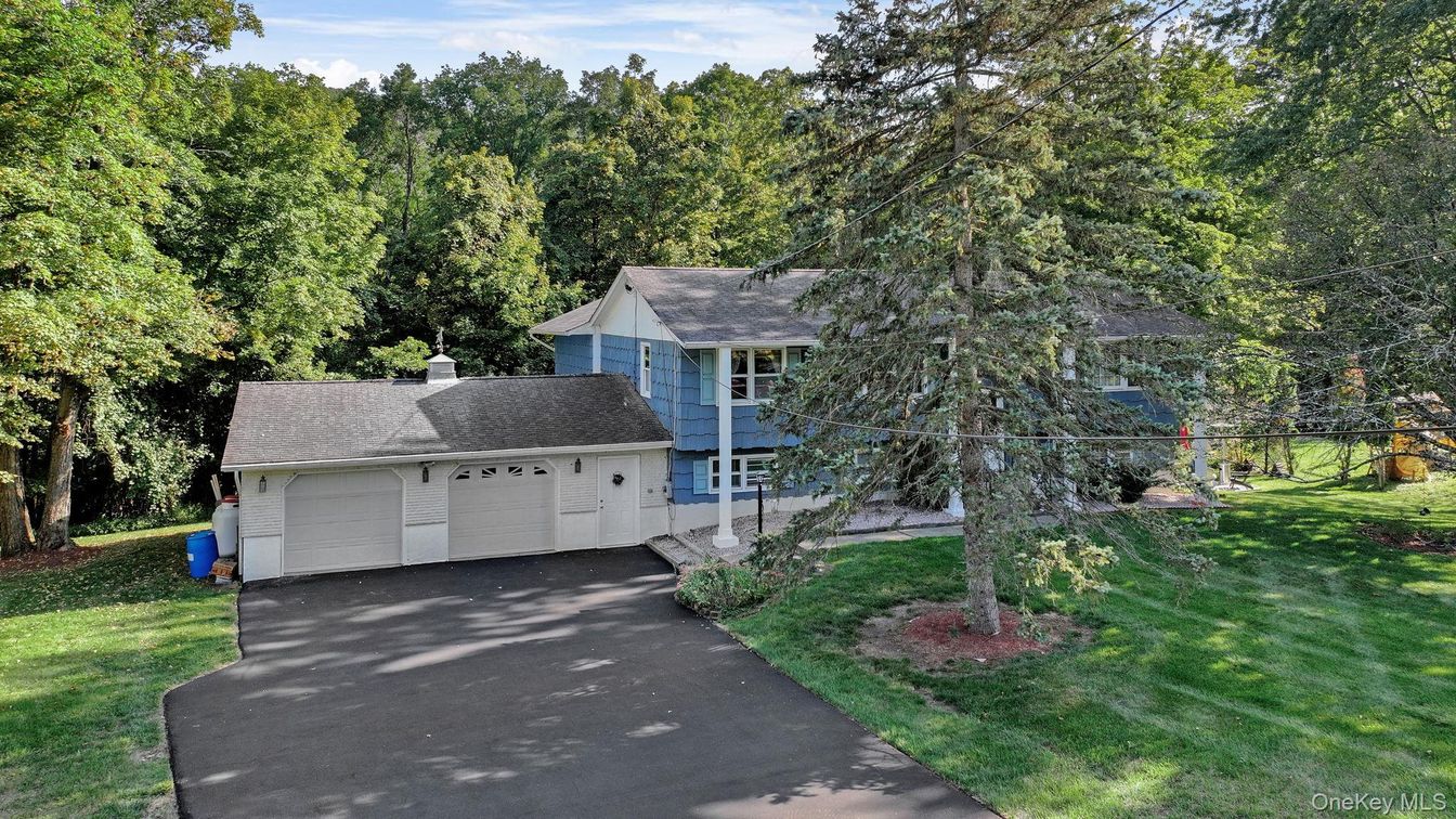Detached Garage, Exterior