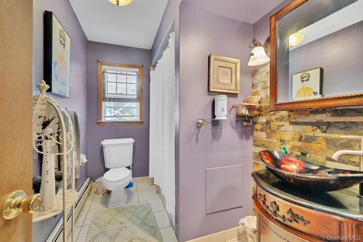 Bathroom, Interior