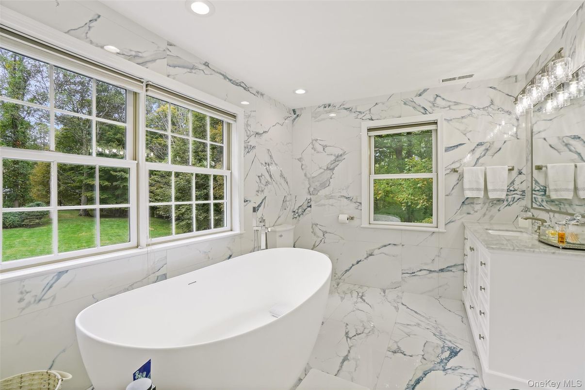 Bathroom, Free Standing Baths, Interior, Marble, Marble Walls, Recessed Lighting