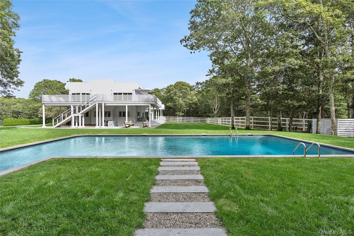 Backyard, Exterior, Pool