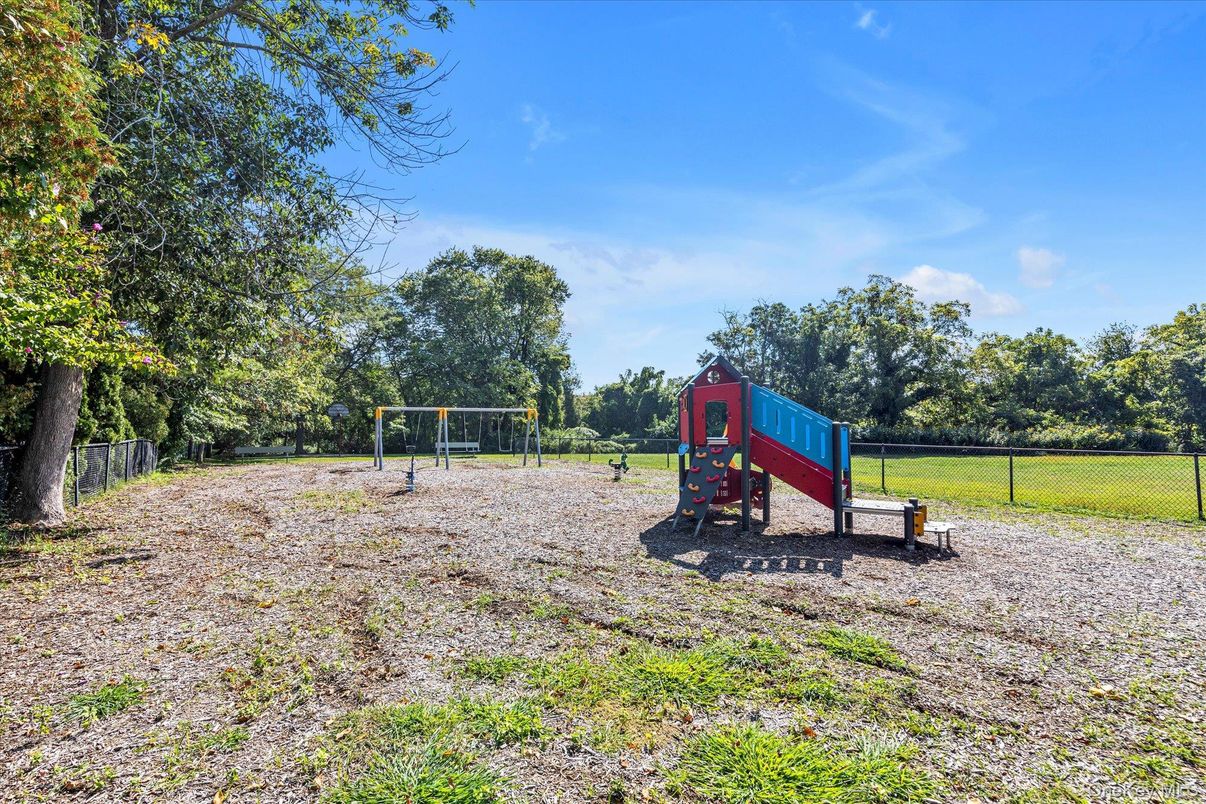 Backyard, Exterior, Playground