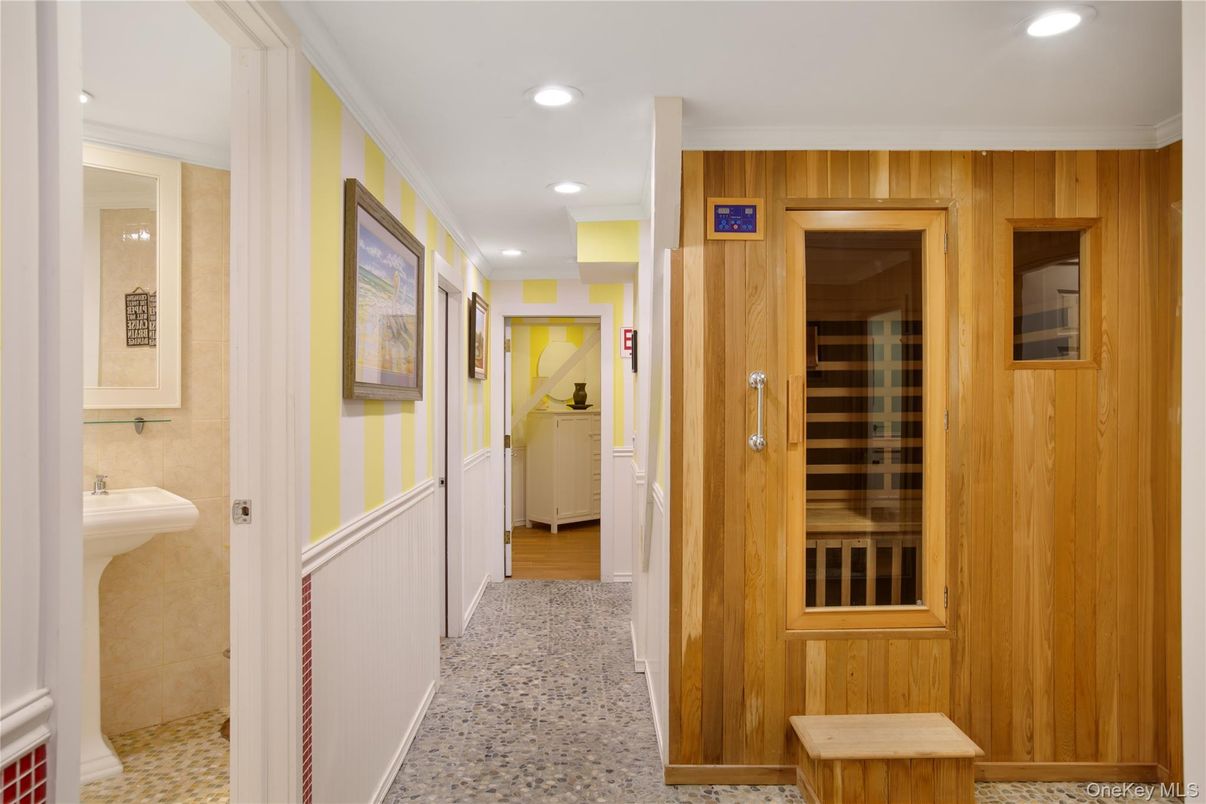 Interior, Recessed Lighting, Sauna Room