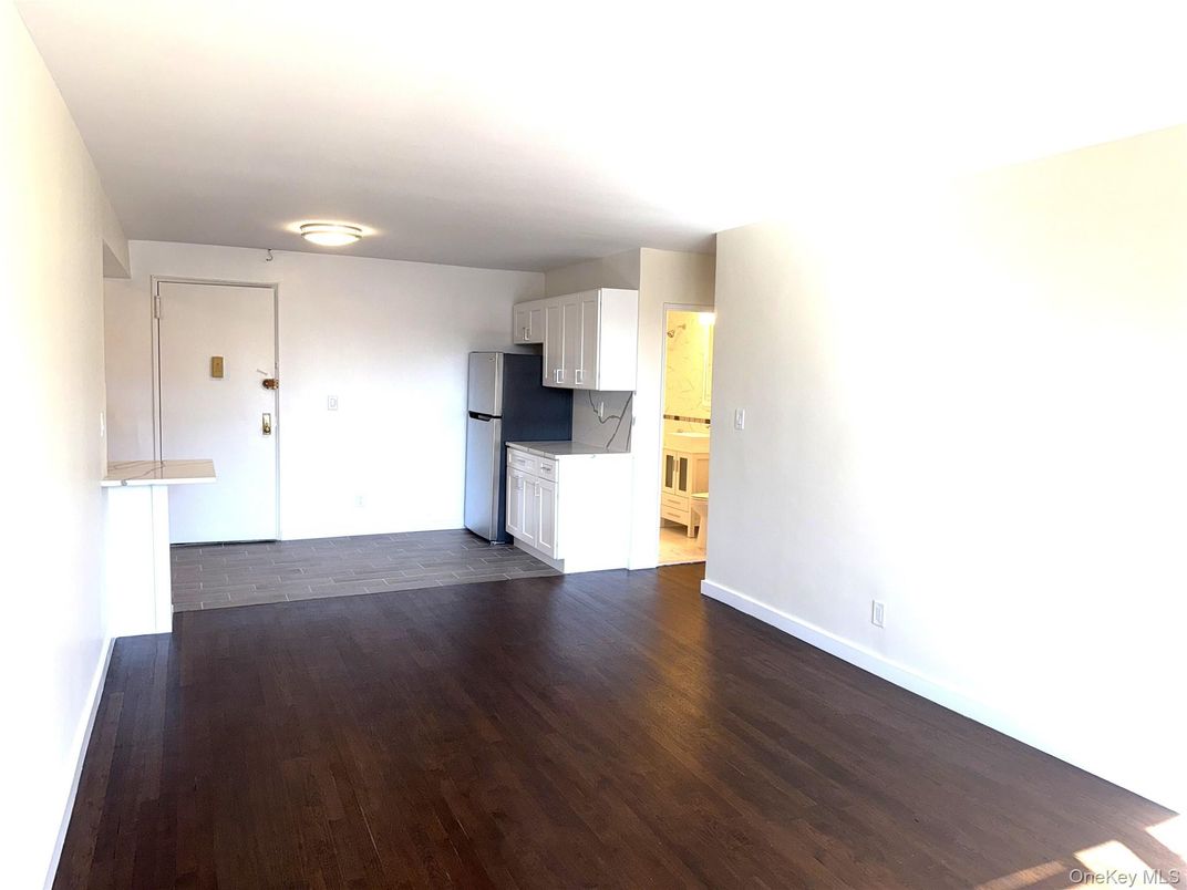 Empty room, Interior, Kitchen, Wood Texture Flooring