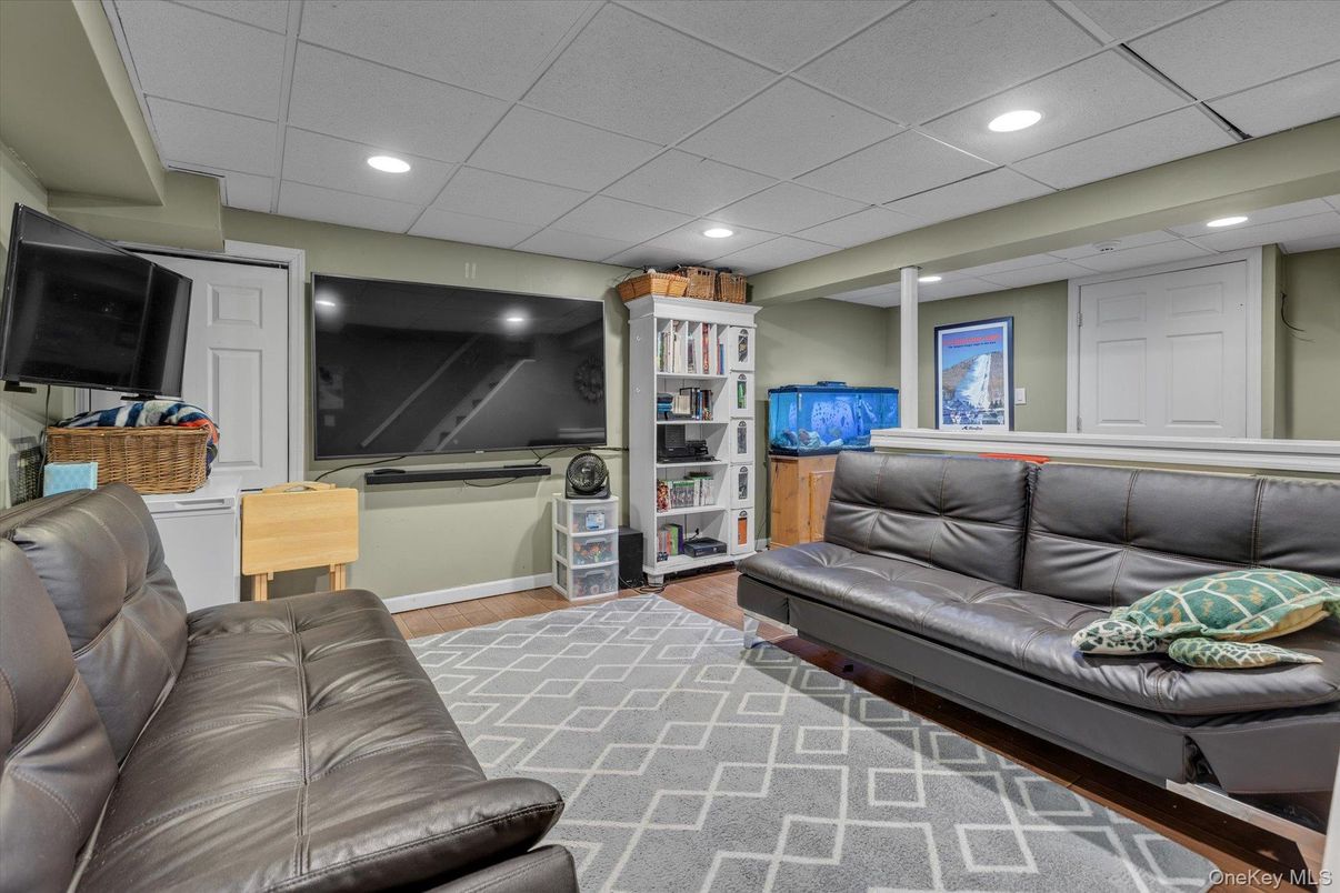 Interior, Living room, Recessed Lighting