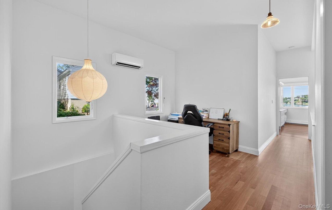 Home Office, Interior, Pendant Lights, Wood Texture Flooring